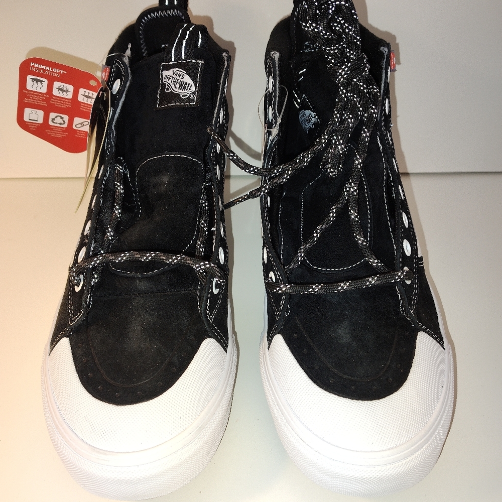Vans Men's Rare Sk8- Hi Mte Boot, Size 11 Brand New